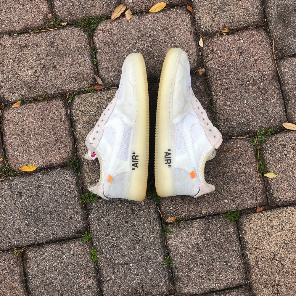 Off white Air Force 1s white/white/sail